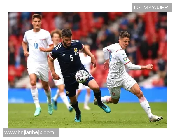 捷克足球球星的崛起与挑战：从国内联赛到欧洲赛场的辉煌历程